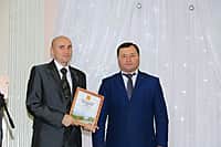 Глава администрации г. Канаш В.В. Софронов принял участие в торжественном собрании по итогам 2015 года (фото №22).
