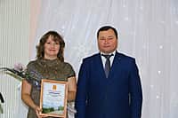 Глава администрации г. Канаш В.В. Софронов принял участие в торжественном собрании по итогам 2015 года (фото №25).