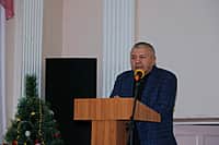 Глава администрации г. Канаш В.В. Софронов принял участие в торжественном собрании по итогам 2015 года (фото №2).