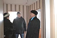 Глава администрации Канашского района посетил новый дом, который скоро справит новоселье (фото №10).