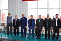 Глава администрации В.В.Софронов воодушевил спортсменов города Канаша на удачное выступление в открытом республиканском турнире по вольной борьбе среди юношей 2001-2002 гг.р. памяти Г.Н. Смирнова (фото №2).