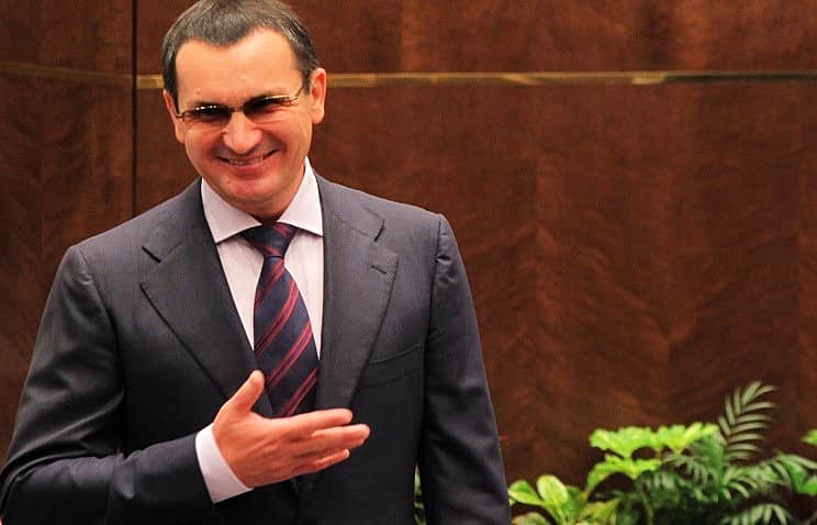 Глава Чувашии наделил полномочиями сенатора экс-президента республики Н.Федорова.