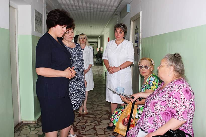 Город Канаш с рабочим визитом посетила министр Алла Самойлова.