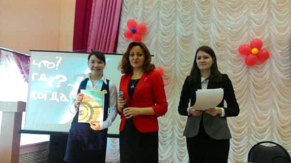 В городе Канаш прошел муниципальный этап интеллектуально-развивающей игры "Что? Где? Когда?".