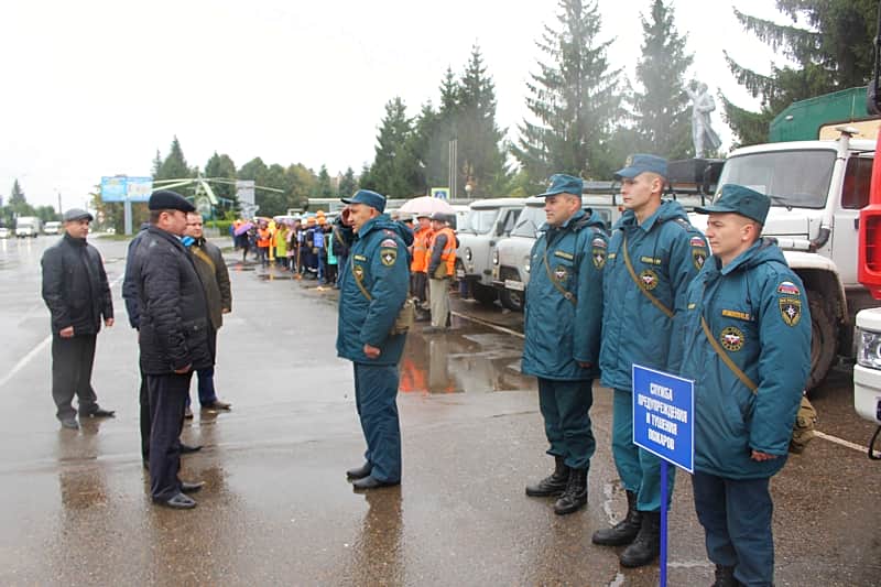 В городе Канаш прошел смотр сил и средств Канашского городского звена ТП РСЧ.