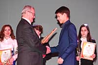 В городе Канаш состоялось открытие Года российского кино и Года человека труда (фото №18).