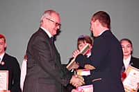 В городе Канаш состоялось открытие Года российского кино и Года человека труда (фото №20).