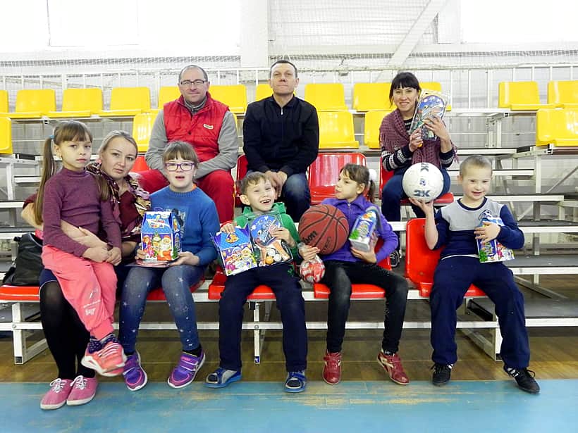 В городе Канаша к мероприятиям в рамках Декады спорта и здоровья присоединились дети с ограниченными возможностями здоровья.