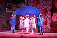 В городе Канаше торжественно отметили День учителя (фото №12).