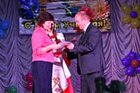 В городе Канаше торжественно отметили День учителя (фото №21).