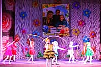 В городе Канаше торжественно отметили День учителя (фото №27).