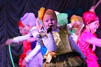 В городе Канаше торжественно отметили День учителя (фото №28).