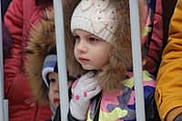 В городе Канаше зиму проводили широкими масленичными гуляниями (фото №13).