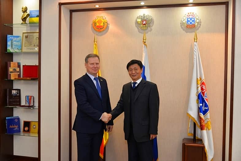 Городские власти планируют открыть прямые авиарейсы из Чебоксар в Китай Чебоксары.