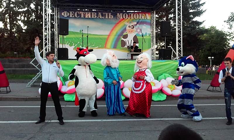 По городу Чебоксары проехал "молочный караван".