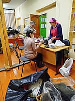 Новые Ачакасы. Собрана и отправлена новая партия гуманитарной помощи (фото №8).