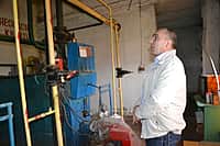 Ходом весенне-полевых работ в сельхозорганизациях с выездом на место ознакомился глава администрации Канашского района Степанов В.Н. (фото №28).