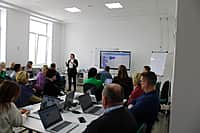 Семинар-практикум для учителей Центров образования «Точка роста» провёл IT-куб.Канаш 16 февраля 2024 г. (фото №3).