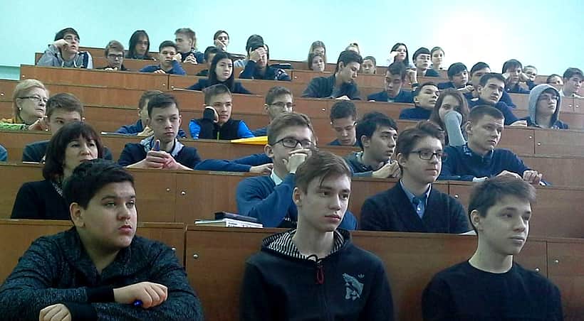 По итогам турнира «Битва лицеев» назовут сильнейших математиков и физиков.