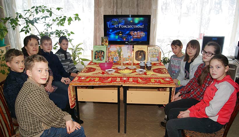 Калейдоскоп рождественских мероприятий открыли библиотеки города Канаша.