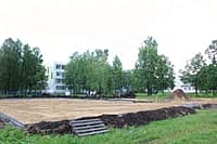 В Канаше начались работы по благоустройству пришкольных территорий школ №6 и №10 (фото №10).