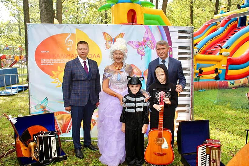 В Канаше отметили два важных праздника - День города и День железнодорожника.