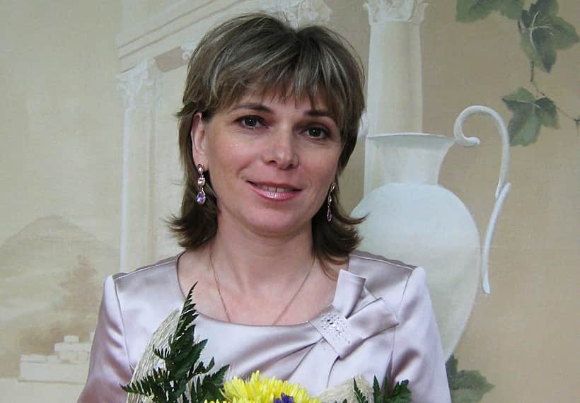 г. Канаш: Директор детской художественной школы – заслуженный работник культуры Чувашской Республики.