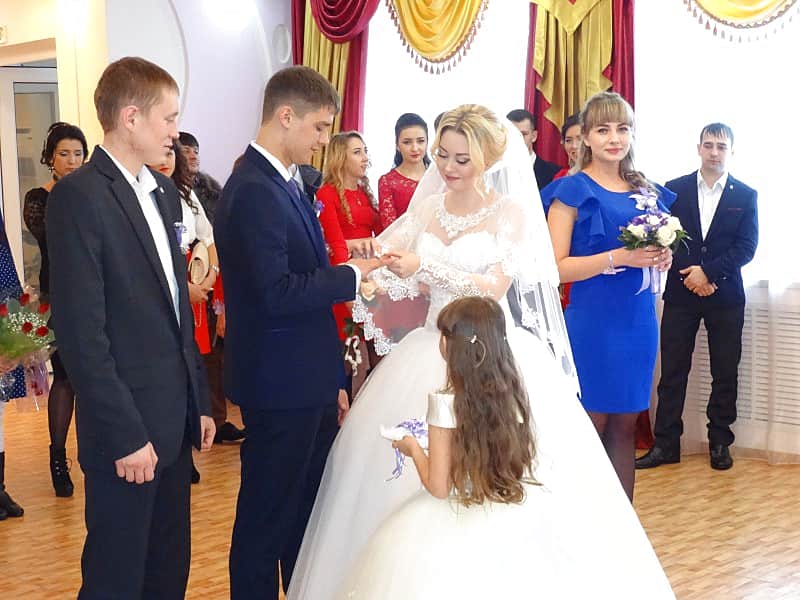 В г. Канаш начался свадебный сезон.