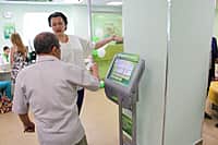 В г. Канаш открылся обновленный офис Сбербанка (фото №8).