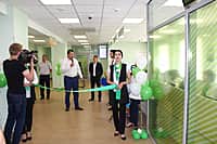 В г. Канаш открылся обновленный офис Сбербанка (фото №16).