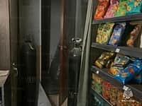 В Канаше горел магазин по продаже пива (фото №2).