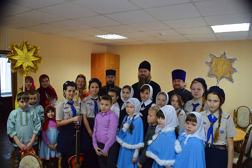 г. Канаш: Пришли Святки - запевай колядки!