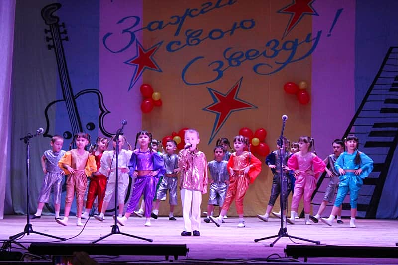 г. Канаш: Прошел II этап городского конкурса-фестиваля детского и юношеского творчества «Наши имена».