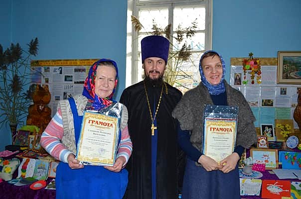 г. Канаш: Завершилась выставка творческих работ "Умелые руки не знают скуки".