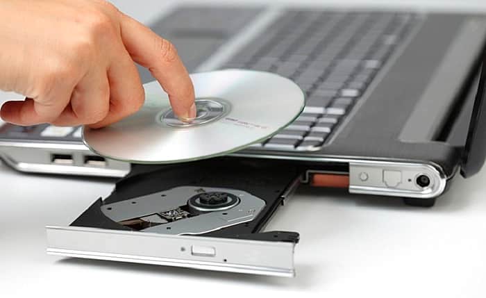 В Канаше двое предпринимателей подозреваются в использовании контрафактных компьютерных программ.