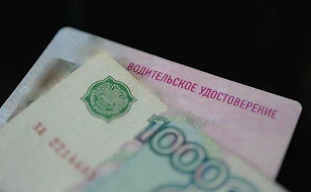 В Канаше полицейскими задержан подозреваемый в серии мошенничеств, связанных с получением водительских прав.