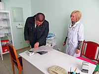 В Канаше состоялась рабочая встреча министра транспорта Чувашии и генерального директора Канашского автовокзала Л. Кондратьевой (фото №11).