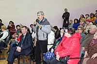 В Канаше стартовал цикл встреч главы администрации города В.В. Софронова с населением (фото №5).