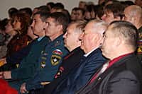 В Канаше с участием Председателя Кабинета Министров Чувашии Моторина И.Б. состоялось совещание по итогам социально-экономического развития города Канаша за 2015 год (фото №19).