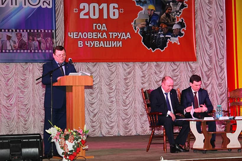 В Канаше с участием Председателя Кабинета Министров Чувашии Моторина И.Б. состоялось совещание по итогам социально-экономического развития города Канаша за 2015 год.