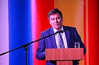 В Канаше с участием Председателя Кабинета Министров Чувашии Моторина И.Б. состоялось совещание по итогам социально-экономического развития города Канаша за 2015 год (фото №30).