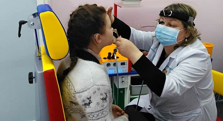 В Канаше ухо, горло и нос лечат немецким чудо-комбайном.