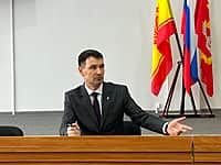 Глава Канашского МО Валерий Чернов провёл организационное аппаратное совещание (фото №1).