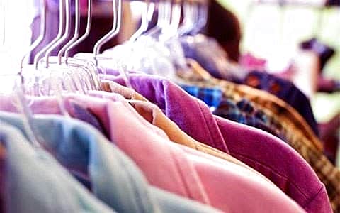 Канашский комплексный центр социального обслуживания населения проводит благотворительную акцию по сбору вещей для малоимущих и многодетных семей, для семей, находящихся в трудной жизненной ситуации.