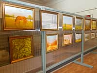 Канашский краеведческий музей приглашает горожан и гостей на выставку (фото №1).