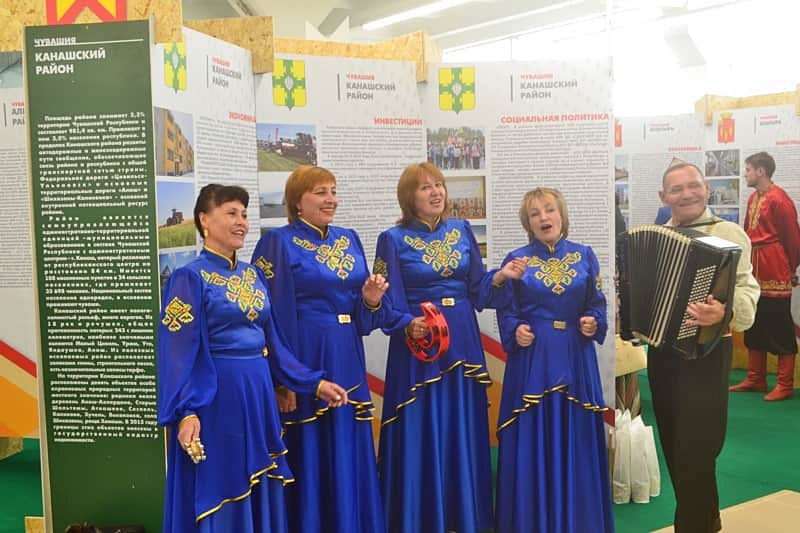Канашский край представлен на Межрегиональной выставке «Регионы – сотрудничество без границ».