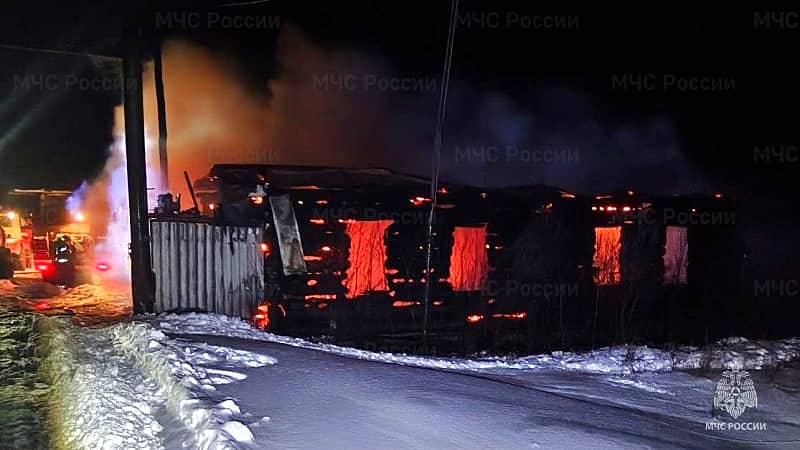 В деревне Новое Урюмово при пожаре в пустующем доме погиб 59-летний мужчина.
