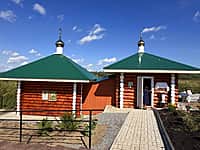 В Канашском районе открыли Святой источник в память о погибшем участнике СВО (фото №2).