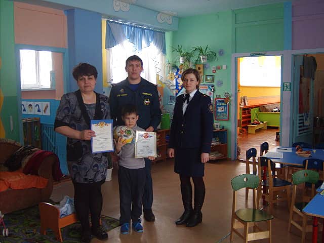 В Канашском местном отделении ВДПО состоялось подведение итогов конкурса детско-юношеского творчества по пожарной безопасности «Неопалимая Купина».