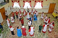 В Канашском районе сегодня проходит межрегиональный фестиваль "Зов Сеспеля" (фото №18).